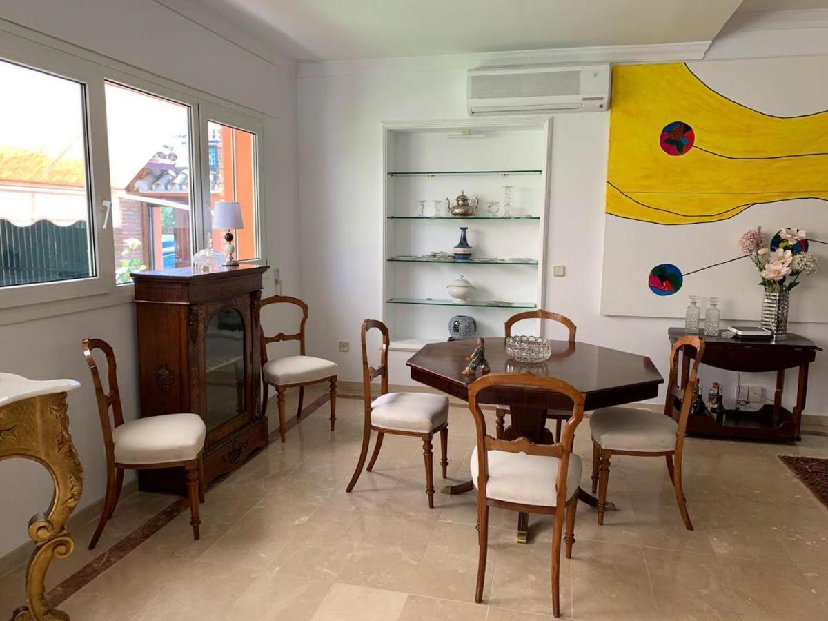 Chalet Con Piscina A 50 M De La Playa . Marbella Luaran gambar